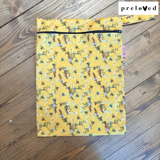 Petite Crown Med Wet Bag - Ellie Bee-Petit Crown-The Nappy Market